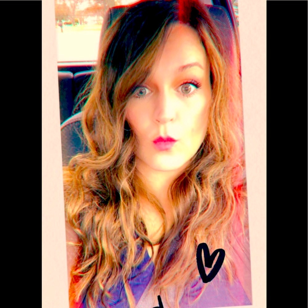 5⭐️rated FASTShip posh party host x’s3 Ambassador